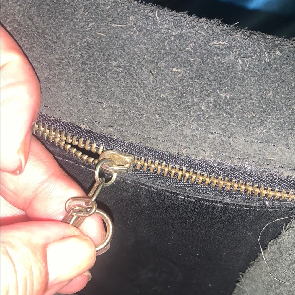 Black Leather VINTAGE COACH Shoulder Bag - Picture 10 of 11